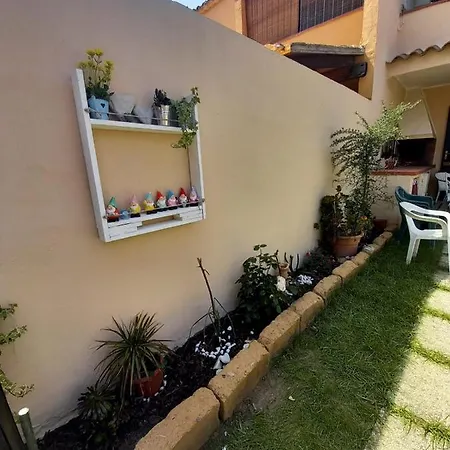 Holiday home Nico 12 *